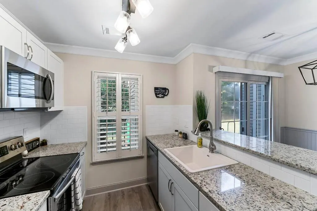 Holiday home Golf Oasis Modern Townhome! Charlotte United States