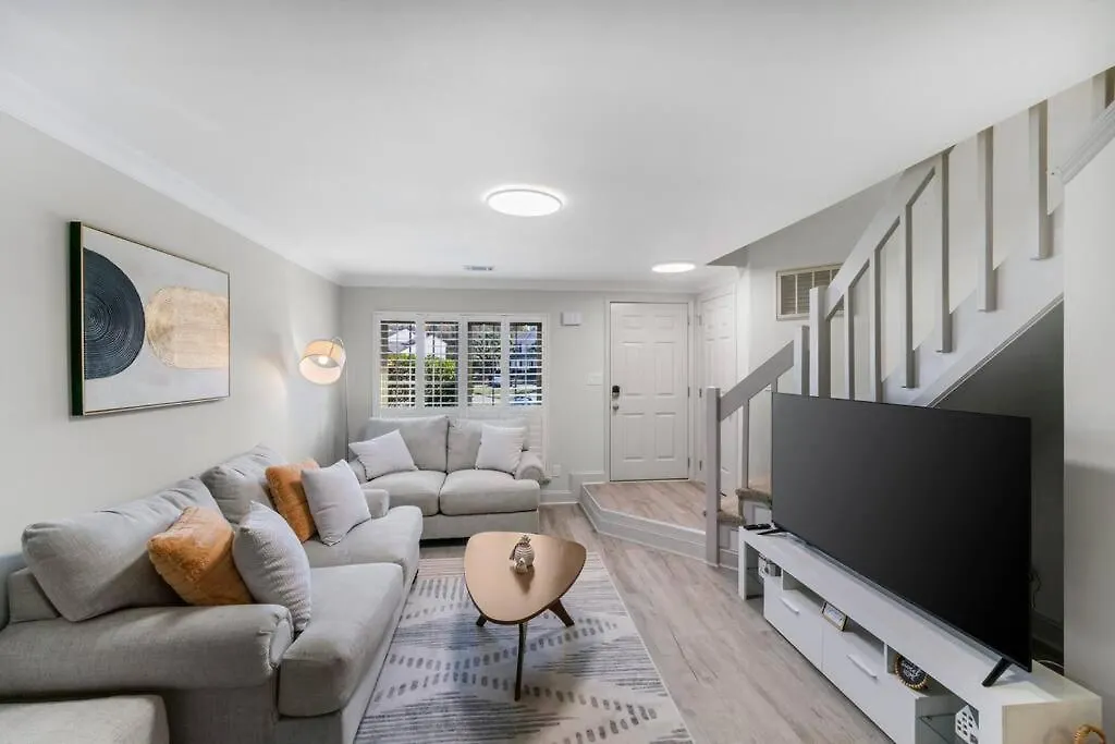 Golf Oasis Modern Townhome! Charlotte United States